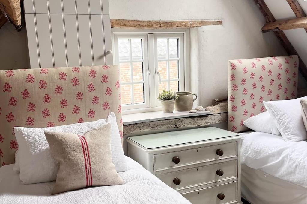 Beekeeper'S Cottage Fakenham Ngoại thất bức ảnh